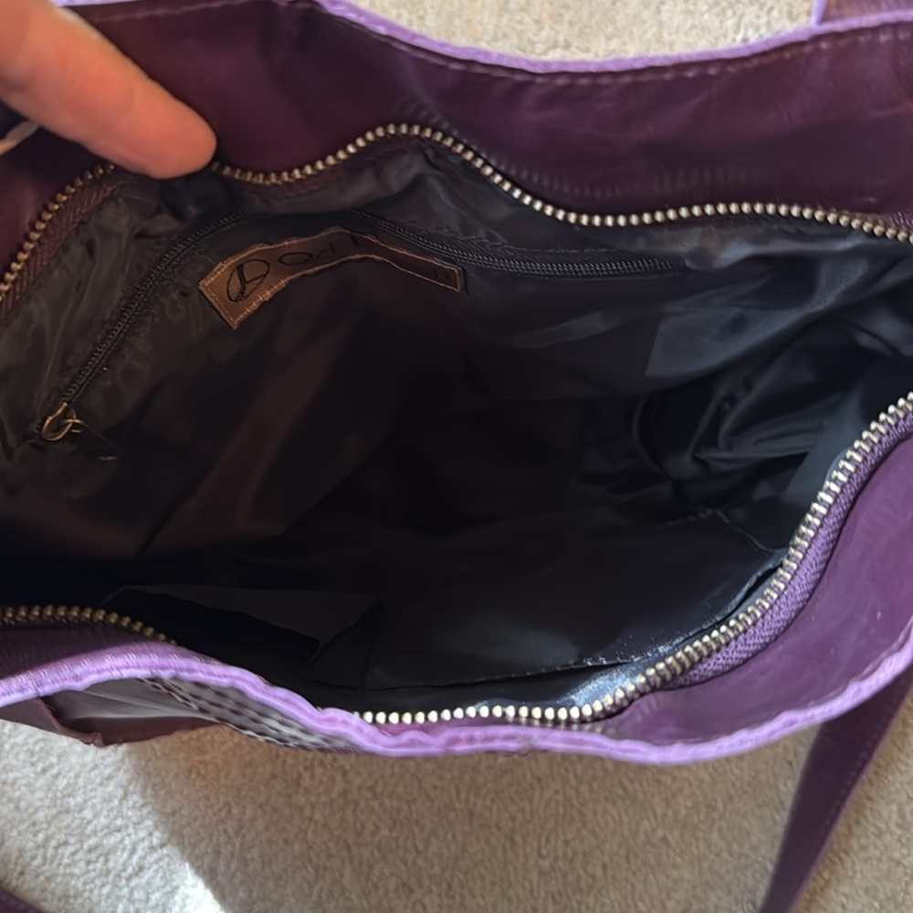 Handmade in England Purple Leather Tote Bag - Picture 4 of 5